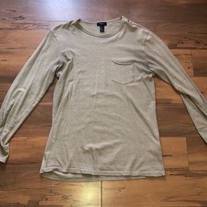 Long sleeve T-shirt